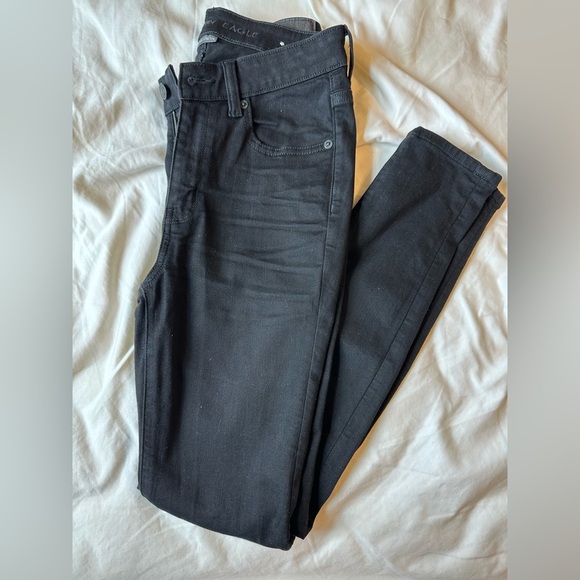 American Eagle NEXT LEVEL RIPPED HIGH V-RISE JEGGING - Picture 7 of 8